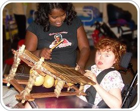 Photo of teacher and student at Croyden Avenue School